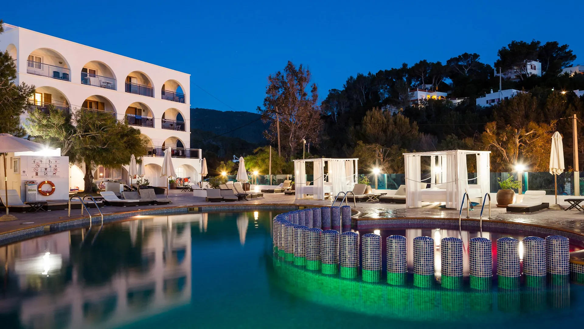 Aparthotel Puerto Cala Vadella Cala Vadella  Espanha