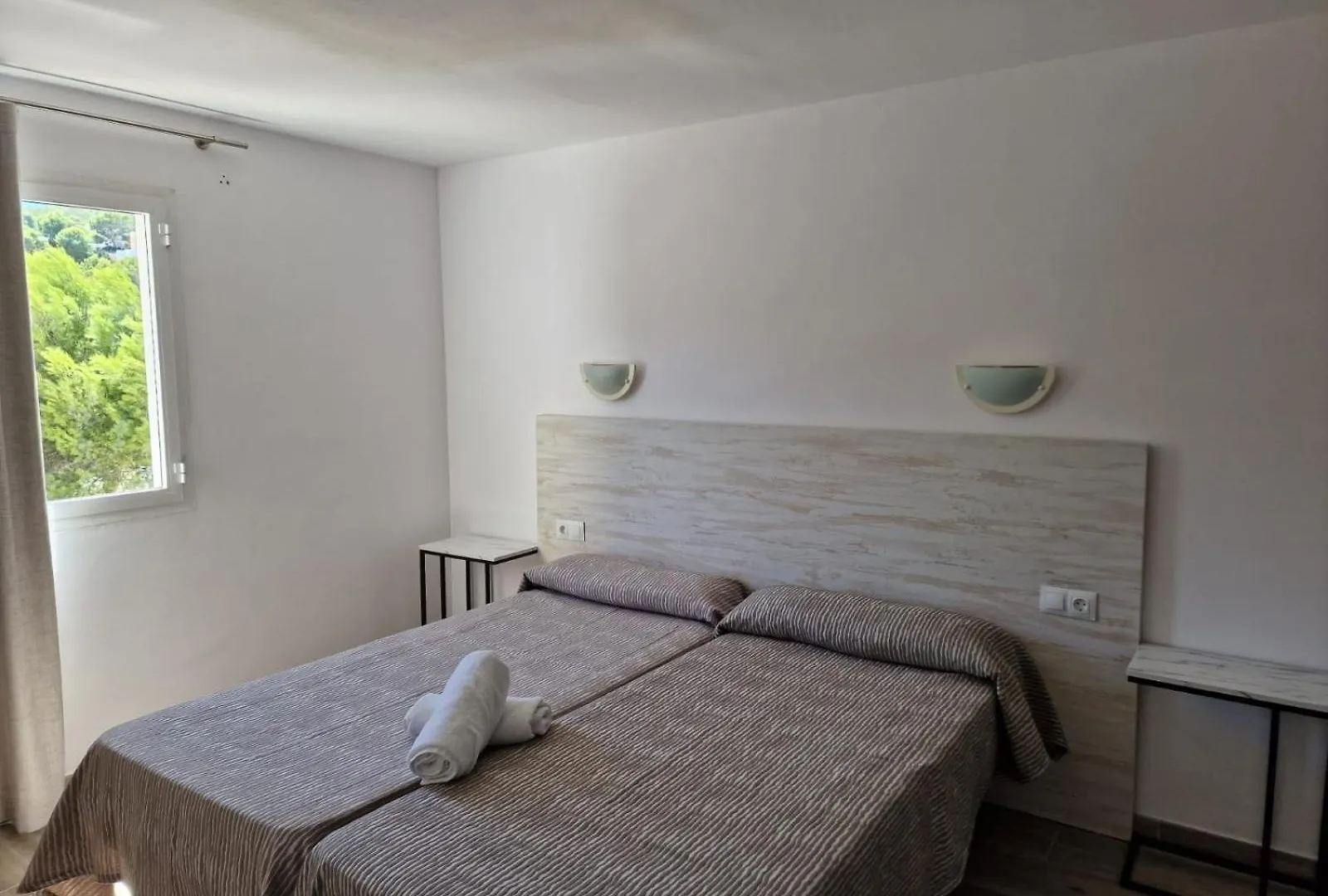 Aparthotel Puerto Cala Vadella Cala Vadella